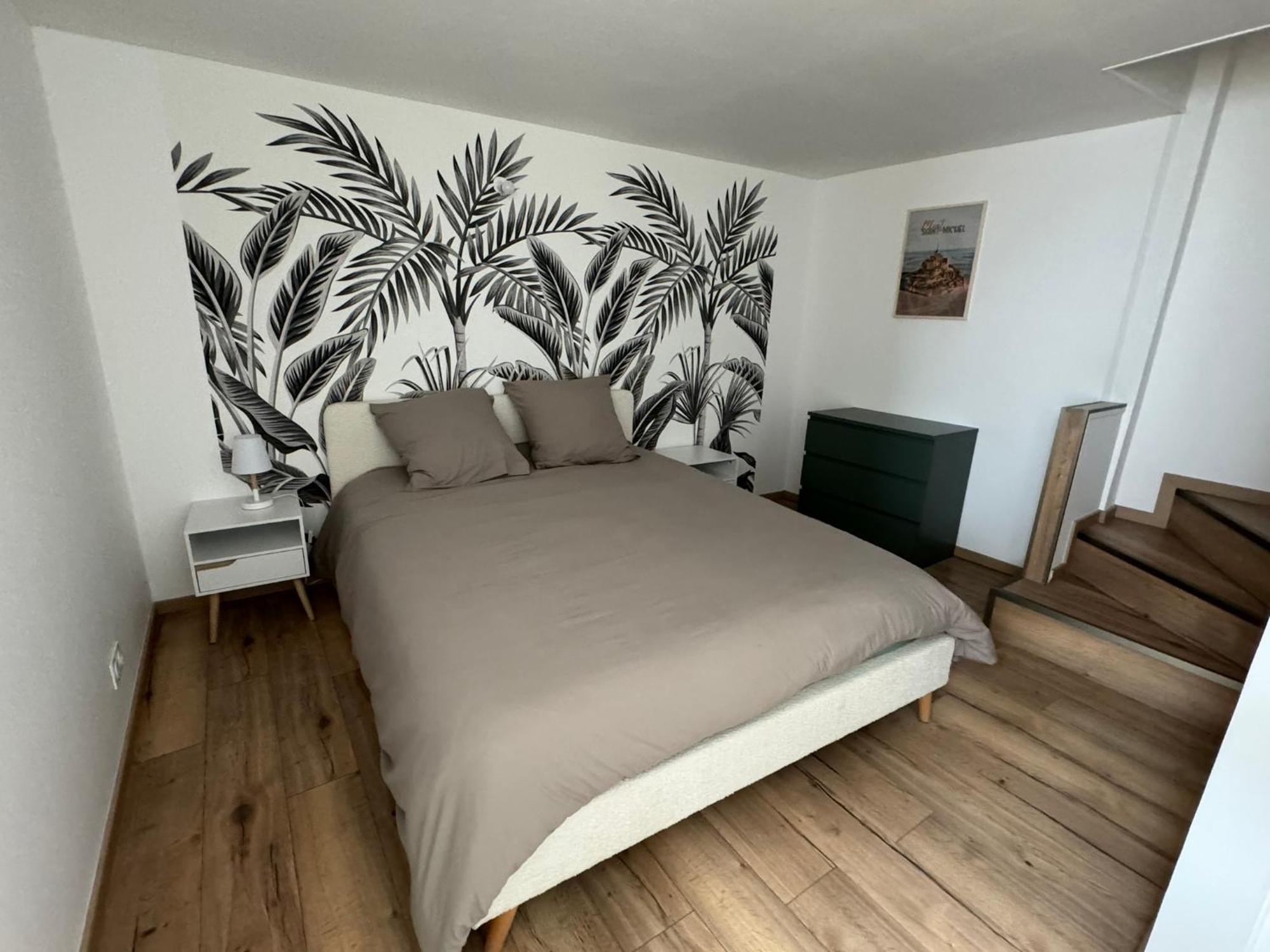 Appartement En Centre-Ville - Local Velos Disponible Mayenne Ngoại thất bức ảnh